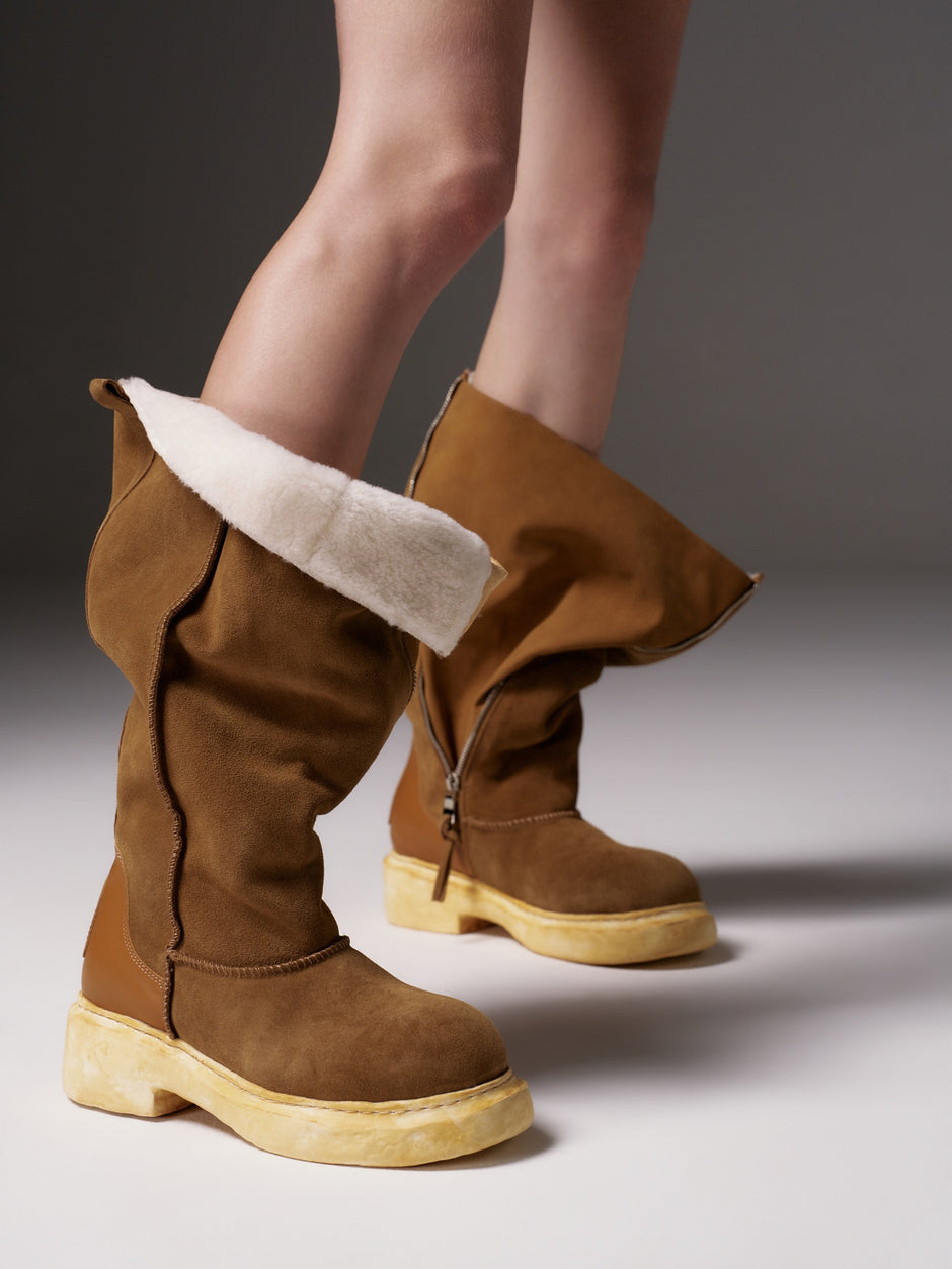 COZY HIGH Boots - product image