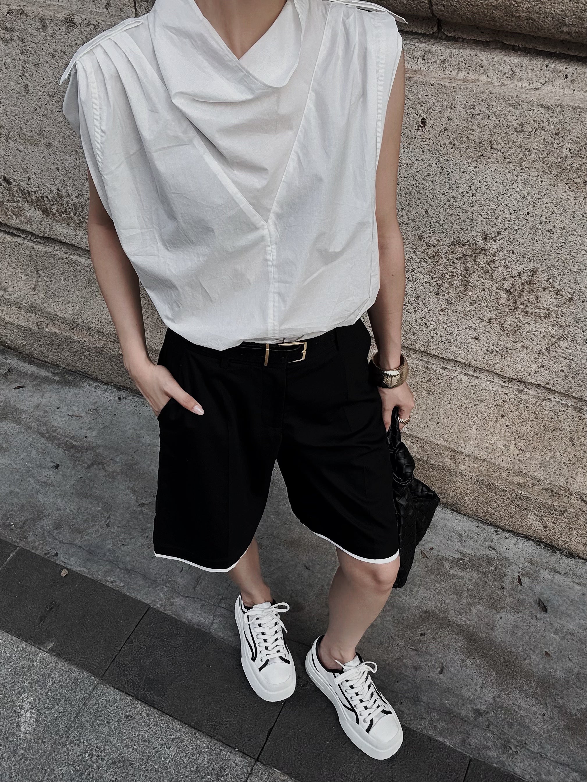 URBAN RAISE - Pearl White